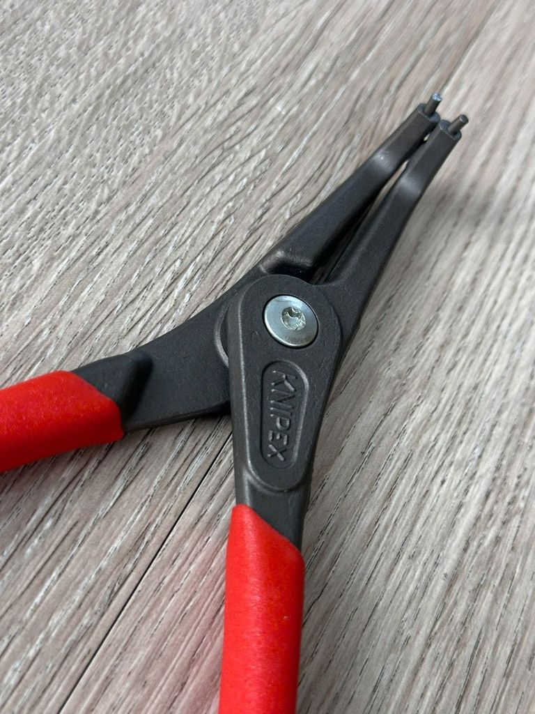 Kìm mở phe ngoài mũi cong Knipex 49 21 A31