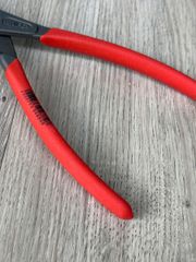 Kìm mở phe ngoài mũi cong Knipex 49 21 A31