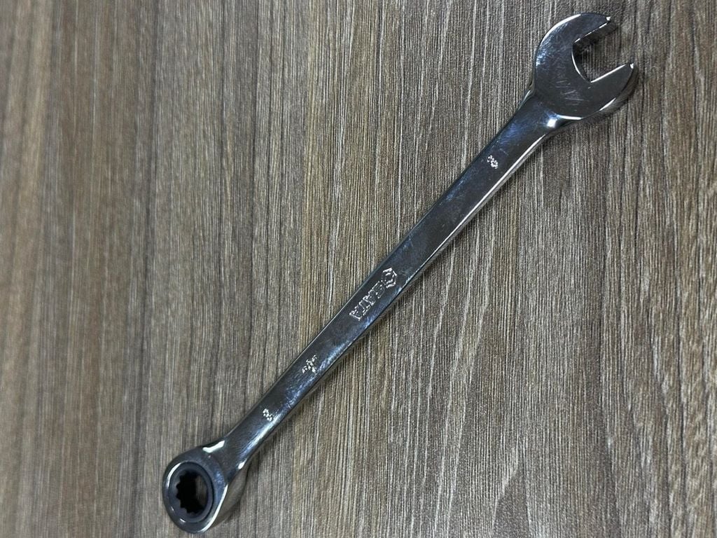 Cờ lê vòng miệng tự động 8mm SATA 43201