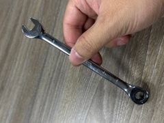 Cờ lê vòng miệng tự động 8mm SATA 43201