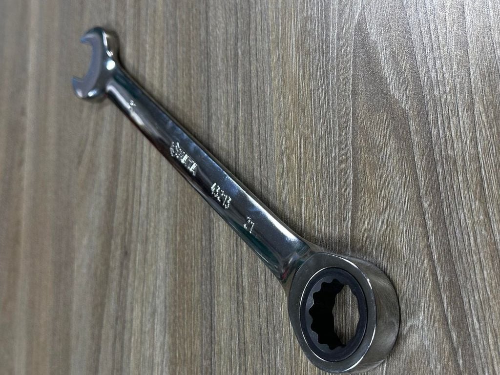 Cờ lê vòng miệng tự động 21mm SATA 43213