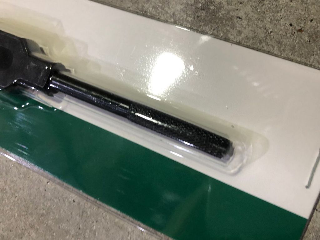 Tay vặn kẹp mũi taro đầu vuông cỡ mũi M3-M12 SATA 50405