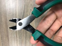 Kìm cắt mũi cong nhỏ H/L 5 inch SATA 70618A