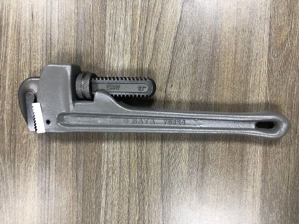 Mỏ lết răng thân nhôm 12inch 300 mm SATA 70824