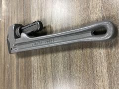 Mỏ lết răng thân nhôm 12inch 300 mm SATA 70824