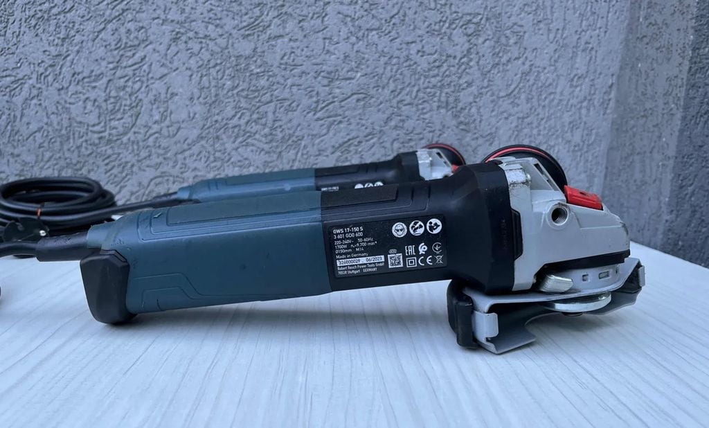 Máy mài góc GWS 17-150 S BOSCH MÁY 06017D0600