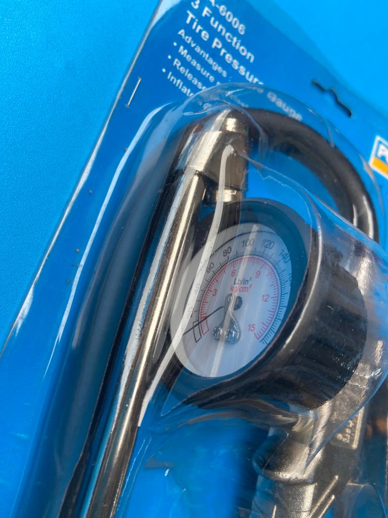 Súng bơm lốp xe Puma AA-6006