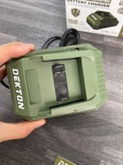 Sạc Dekton 21V 2.5A M21-S25XPRO