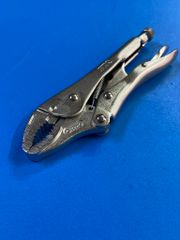 Kìm chết mỏ cong KTC 175WR (0-41mm, 177mm)