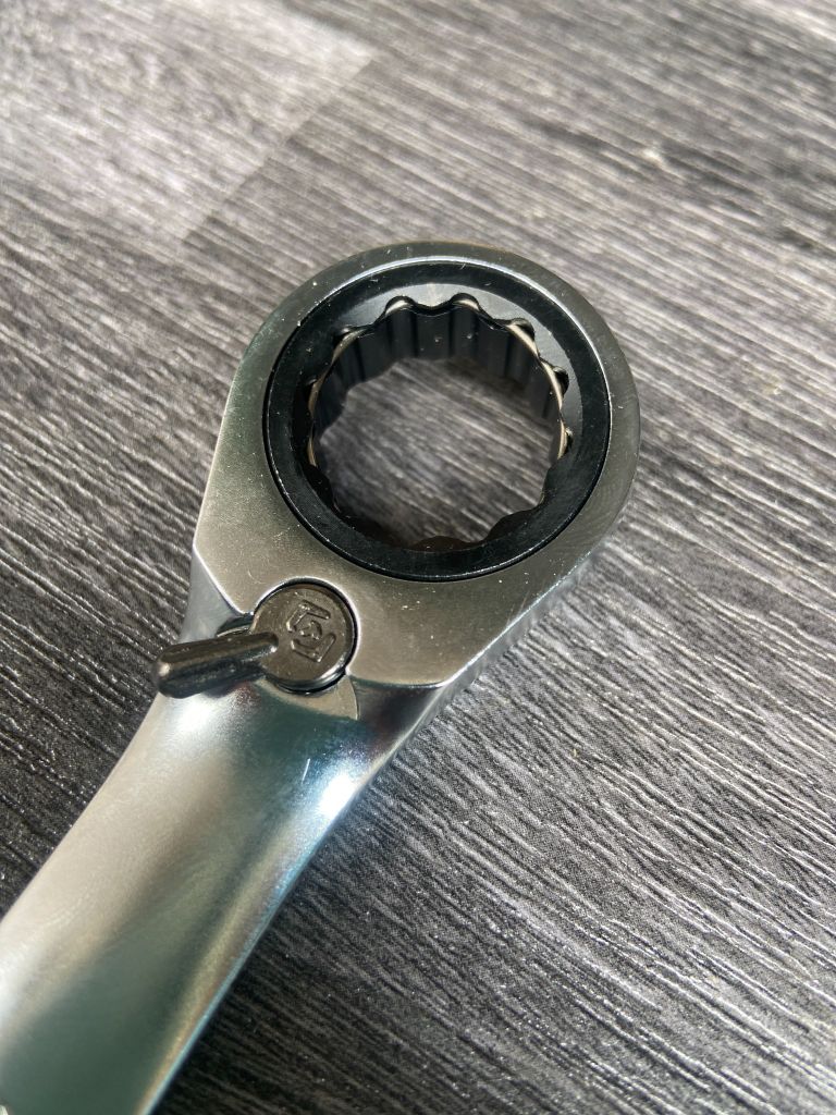 19mm Cờ lê vòng miệng tự động Kingtony 373219M/ 373A19 ( 373219M bỏ mẫu)