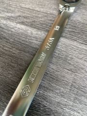 19mm Cờ lê vòng miệng tự động Kingtony 373219M/ 373A19 ( 373219M bỏ mẫu)