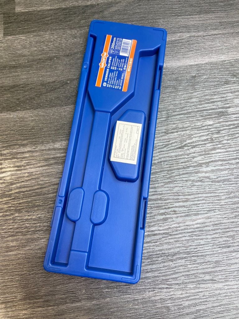 Thước cặp 200mm WADFOW WVC1B40