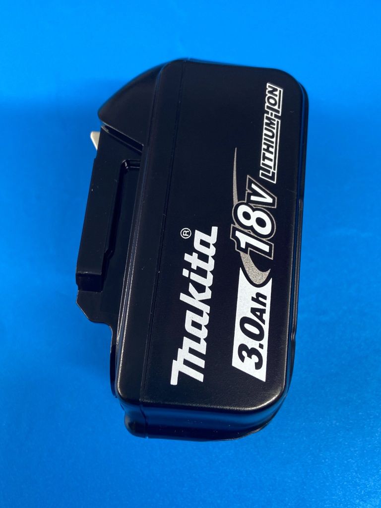 18V Pin Lion 3Ah BL1830B Makita 632G12-3