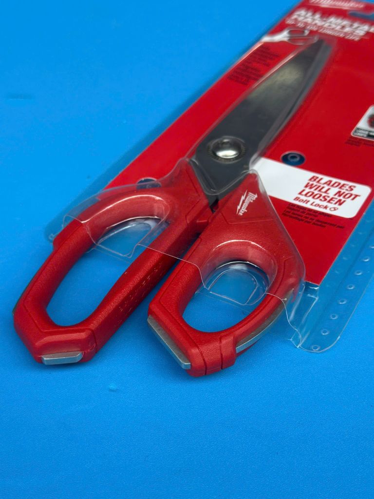 Kéo cắt đa năng Milwaukee 48-22-4046 9.3 inch