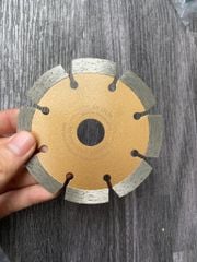 LƯỠI CẮT KIM CƯƠNG CHO BÊ TÔNG 105MMX20MM Makita D-79566