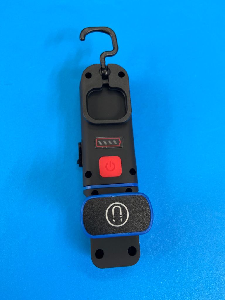 Đèn pin 320Lm Wadfow WFL7508