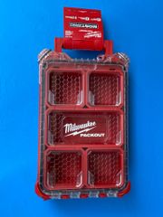 Hộp đựng dụng cụ 8435 MILWAUKEE 48-22-8435