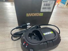 Đế sạc pin 12V Worx WA3713