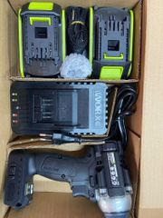 Máy siết bulon cầm tay 20V Worx WE272