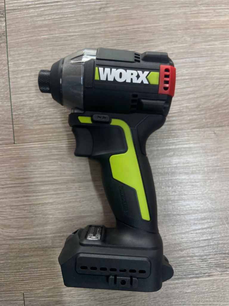 Máy vặn vít cầm tay 20V Worx WU291D.9