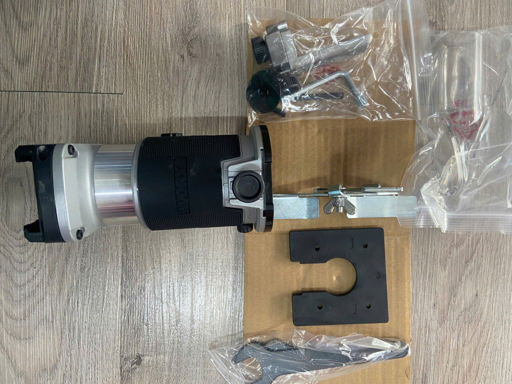 Máy phay cầm tay 20V Worx WU560.9