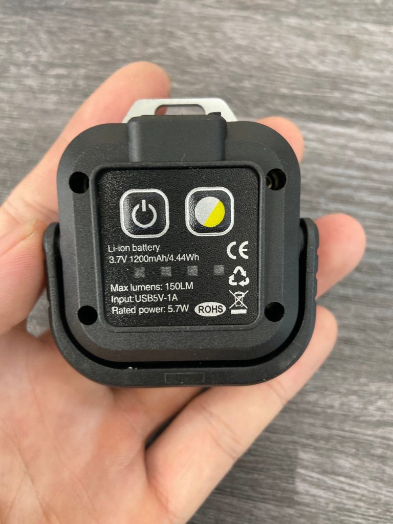 Đèn làm việc mini nhỏ gọn (150 Lumen) Kingtony ZS20A