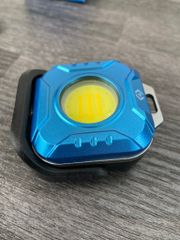 Đèn làm việc mini nhỏ gọn (150 Lumen) Kingtony ZS20A