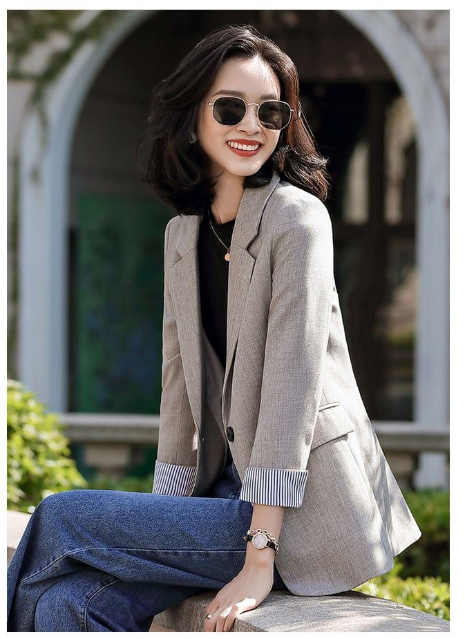 Áo khoác vest nữ phong cách Hàn Quốc AKG141