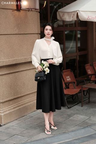 Chân xoè ,xích eo