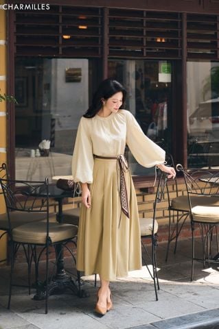 Chân xếp ly , phối đai tết vải