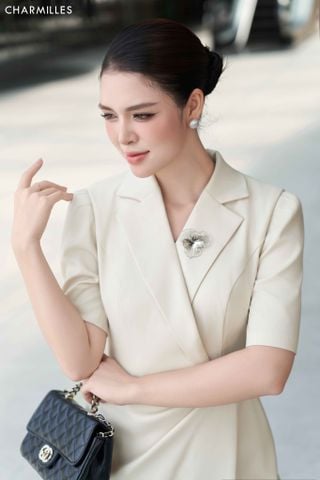 Đầm cổ vest , nhún eo lệch