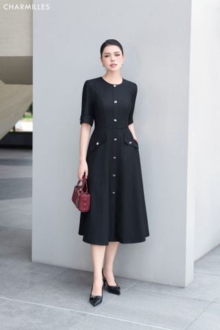 Đầm xoè  cổ tròn , 7k vuông