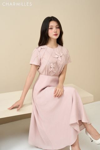 Đầm cổ tròn hoa nổi