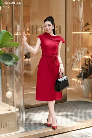 Đầm vai chờm đai hoa , cổ lệch