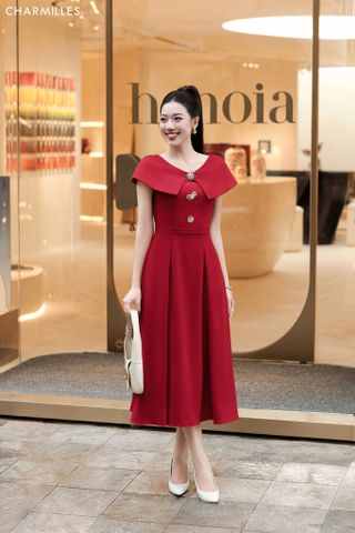 Đầm vai phủ ,cúc lệch