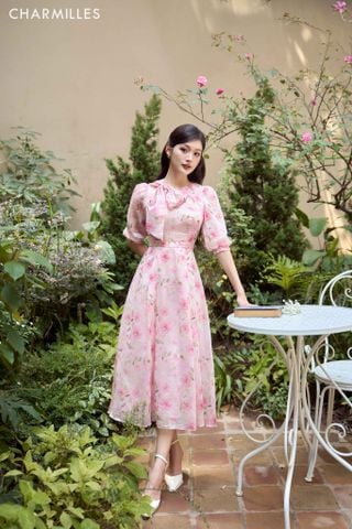 Đầm xoè , nơ lệch cổ