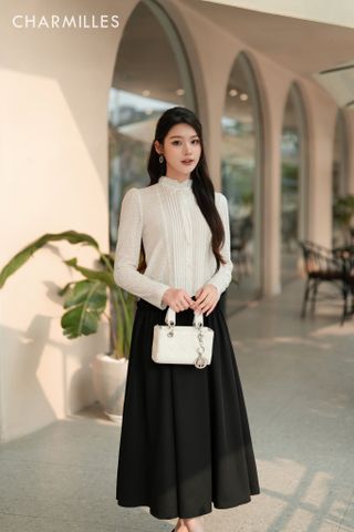 Chân váy xếp ly bèo dưới cạp