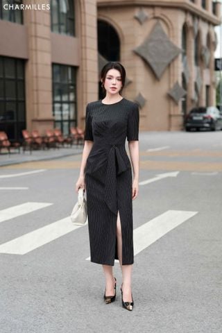 Đầm cổ tròn , nhún nơ eo