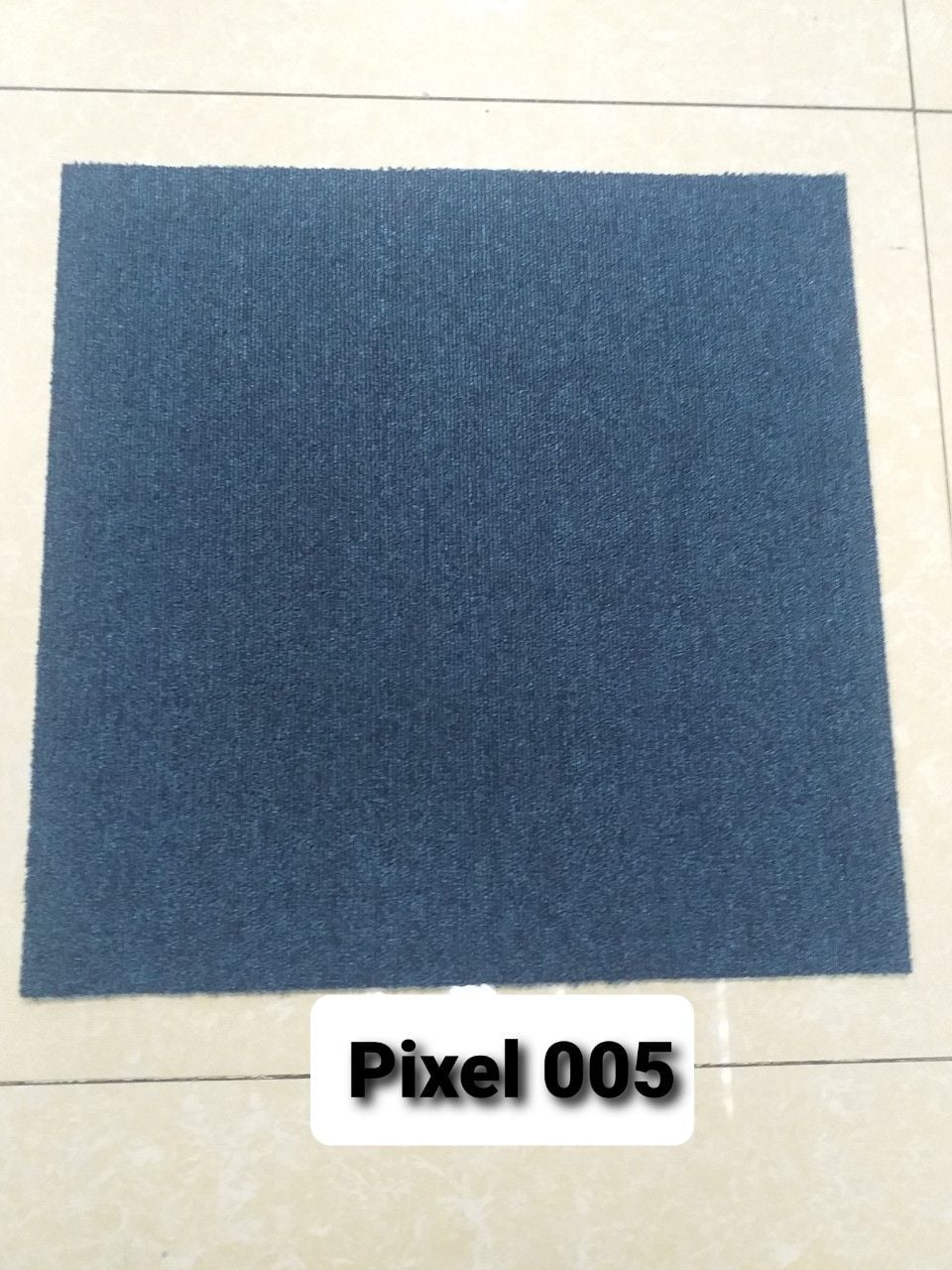  Thảm tấm màu trơn PIXEL 