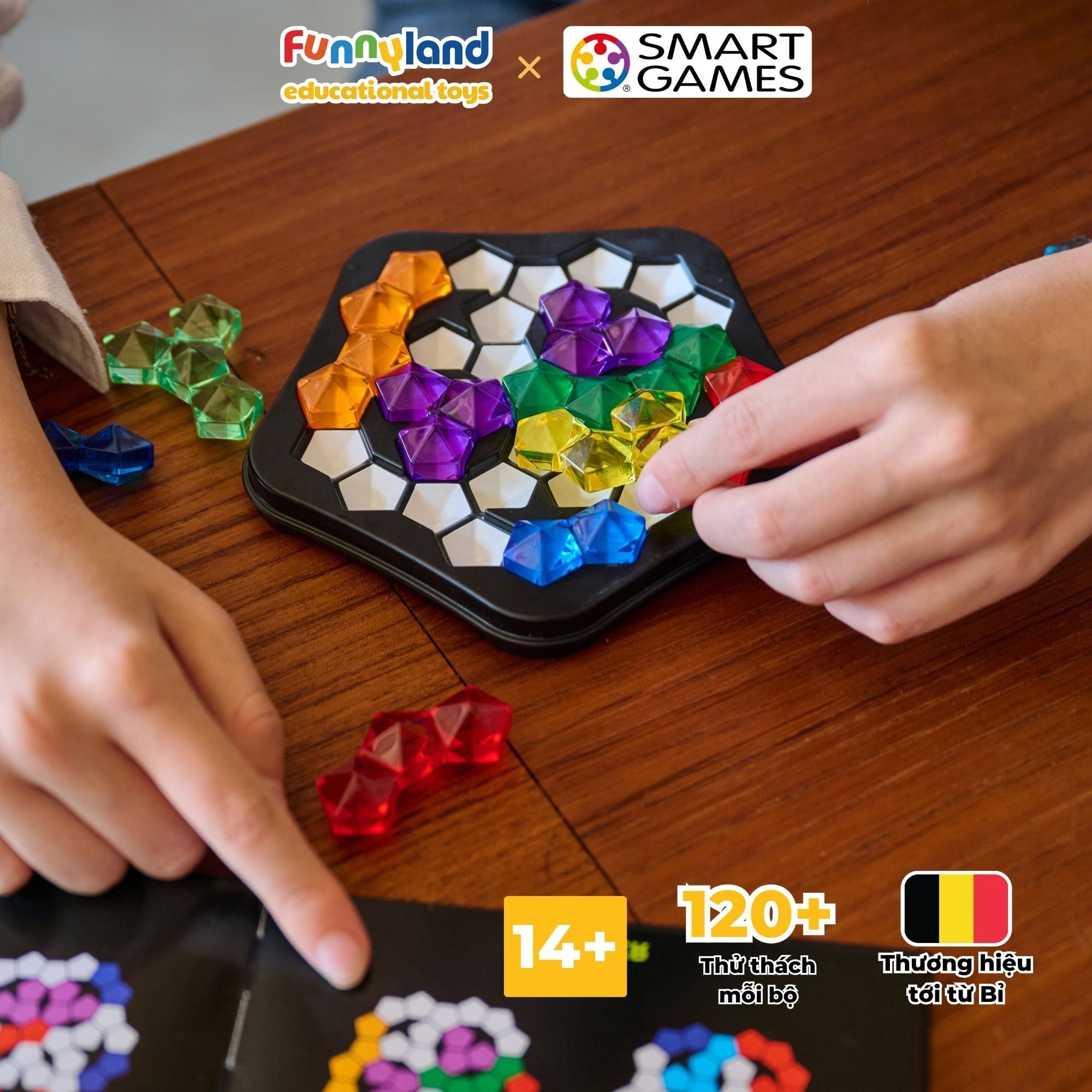 Đồ chơi trí tuệ Smartgames thử thách IQ Deluxe - Pentagon
