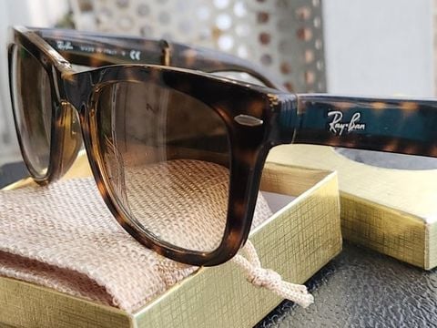  kính mát hàng hiệu Rayban 4105 RB tròng đồi mồi đẹp 