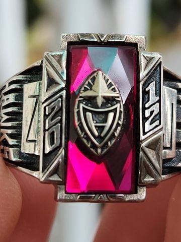  nhẫn mỹ xưa hột gắn logo hãng Balfour bps patpend 