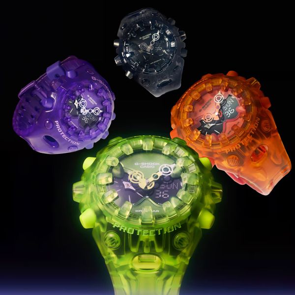  [LIMITED] Casio G-Shock GA-V01SKE-4A - Uy tín từ 2009, Tem vàng chống giả, Bảo hành 5 năm, Pin miễn phí trọn đời 