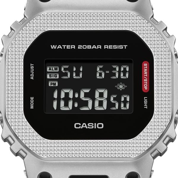  Casio G-Shock GM-5600M-1 - Uy tín từ 2009, Tem vàng chống giả, Bảo hành 5 năm, Pin miễn phí trọn đời 