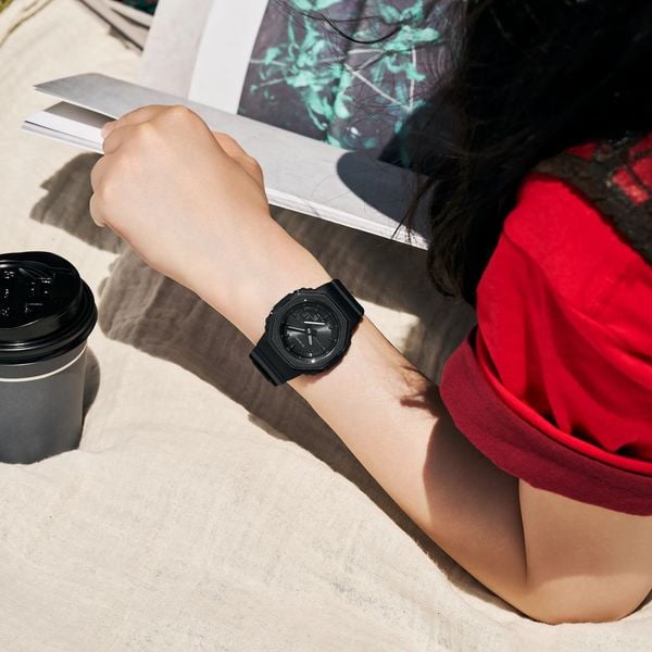  G-Shock Nữ GMA-P2110B-1A - Uy tín từ 2009, Tem vàng chống giả, Bảo hành 5 năm, Pin miễn phí trọn đời 