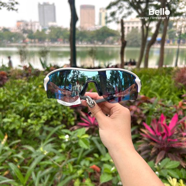  Kính Mát Oakley OO9206 920692 chính hãng GIÁ TỐT LIÊN HỆ 0948.74.5959 (Mrs.Hà) 