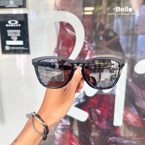  Kính Mát Oakley Frogskins range a OO9284A 928410 chính hãng GIÁ TỐT LIÊN HỆ 0948.74.5959 (Mrs.Hà) 