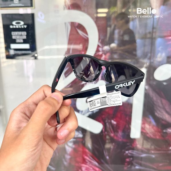  Kính Mát Oakley Frogskins range a OO9284A 928410 chính hãng GIÁ TỐT LIÊN HỆ 0948.74.5959 (Mrs.Hà) 