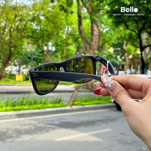  Kính Mát Ray-Ban RB4165F 687382 chính hãng GIÁ TỐT LIÊN HỆ 0948.74.5959 (Mrs.Hà) | RB4165F 6873/82 