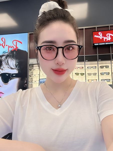  Kính Mát Ray-Ban RB4259F 6015 chính hãng GIÁ TỐT LIÊN HỆ 0948.74.5959 (Mrs.Hà) | RB4259F 601/5 